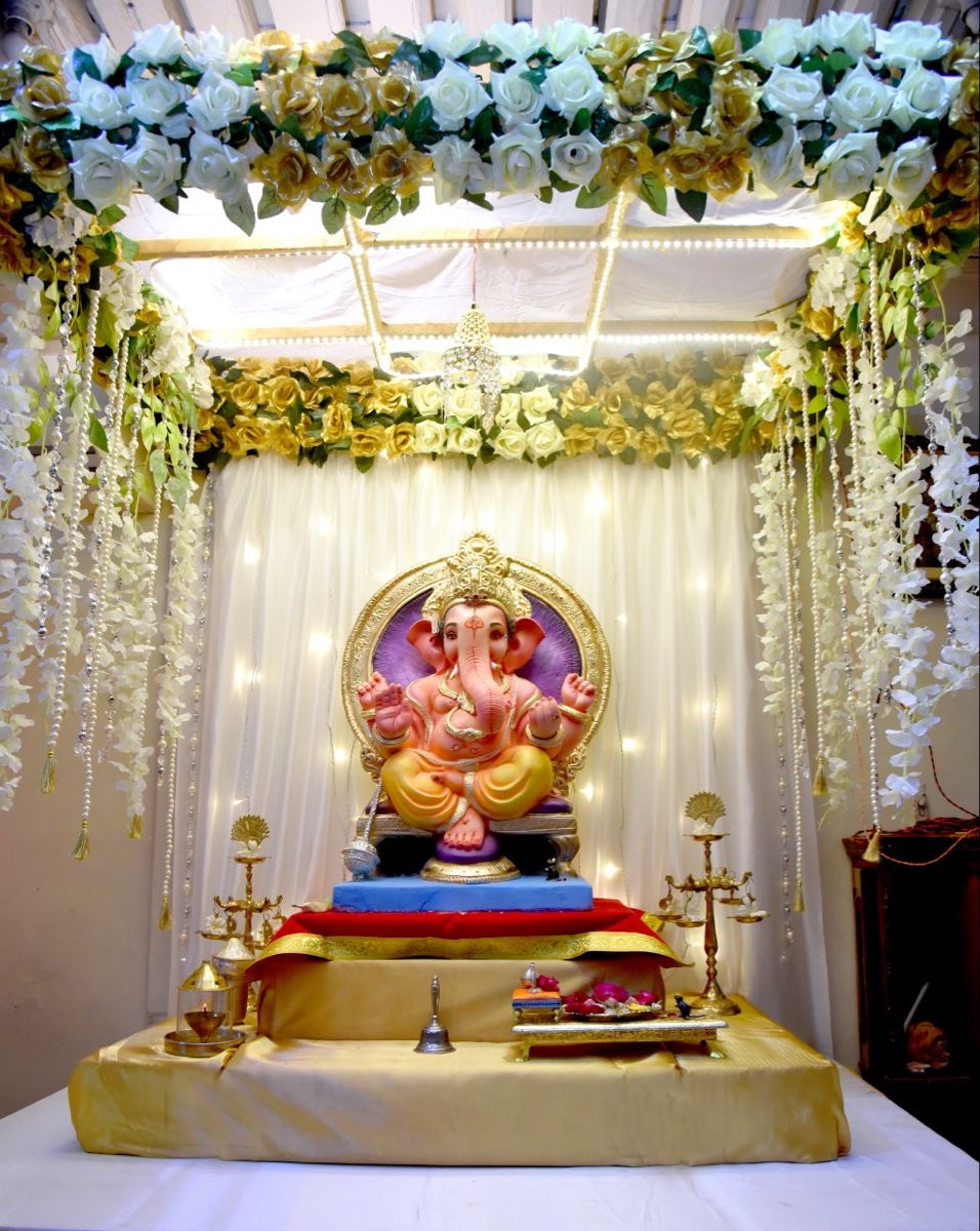 Step Into A World Of Elegance With Traditional Decor